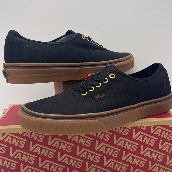 Vans WMNS Black Canvas Sneakers Authentic
Black/Rubber
VN000TSVBXH - Picture 8 of 16